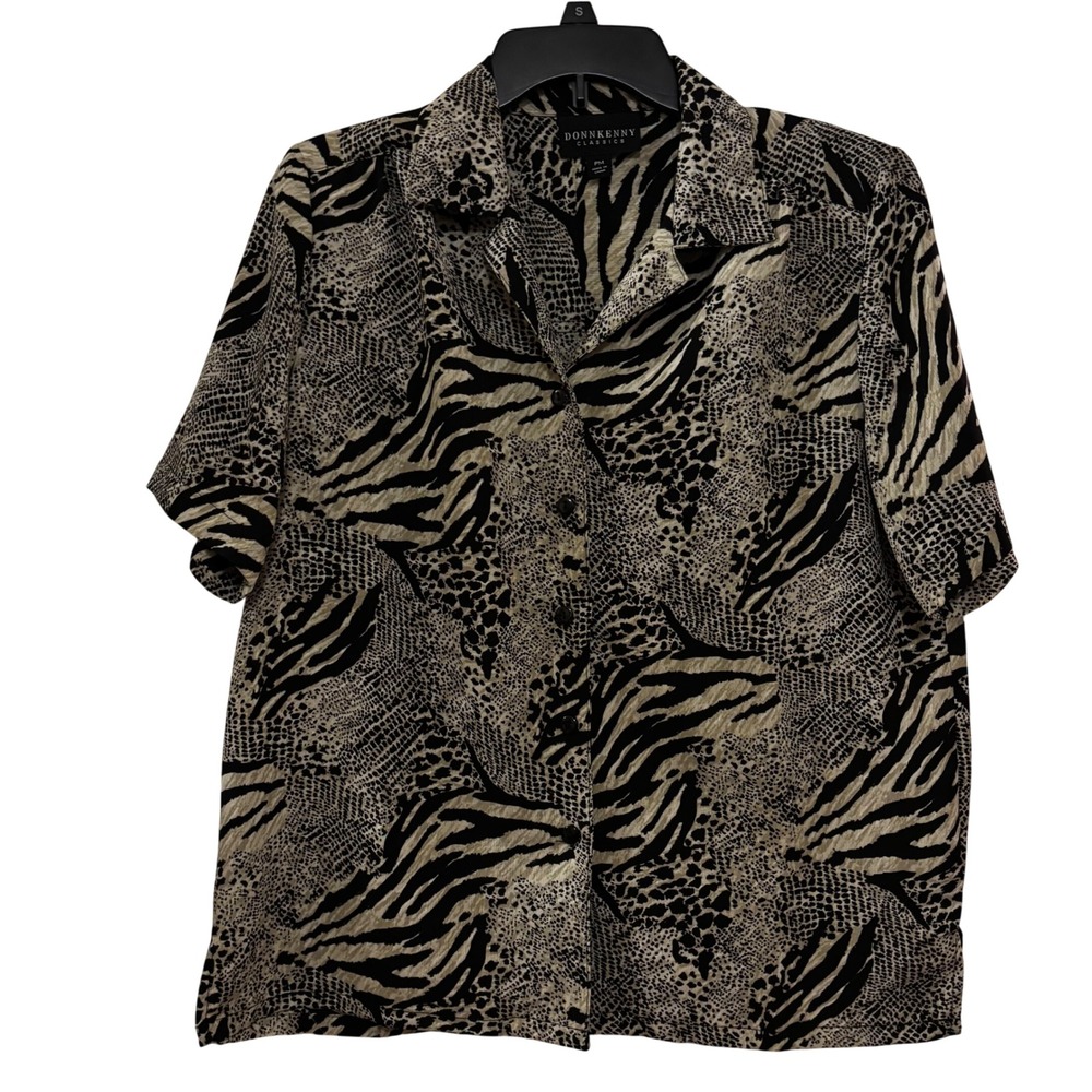 Donnkenny Classics Women's Blouse Petite Medium Animal Print‎ Button Down Short